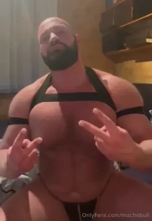 Wanna mess with big zaddy 