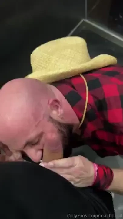 Nothing better than a horny straight 21year twunk dick 