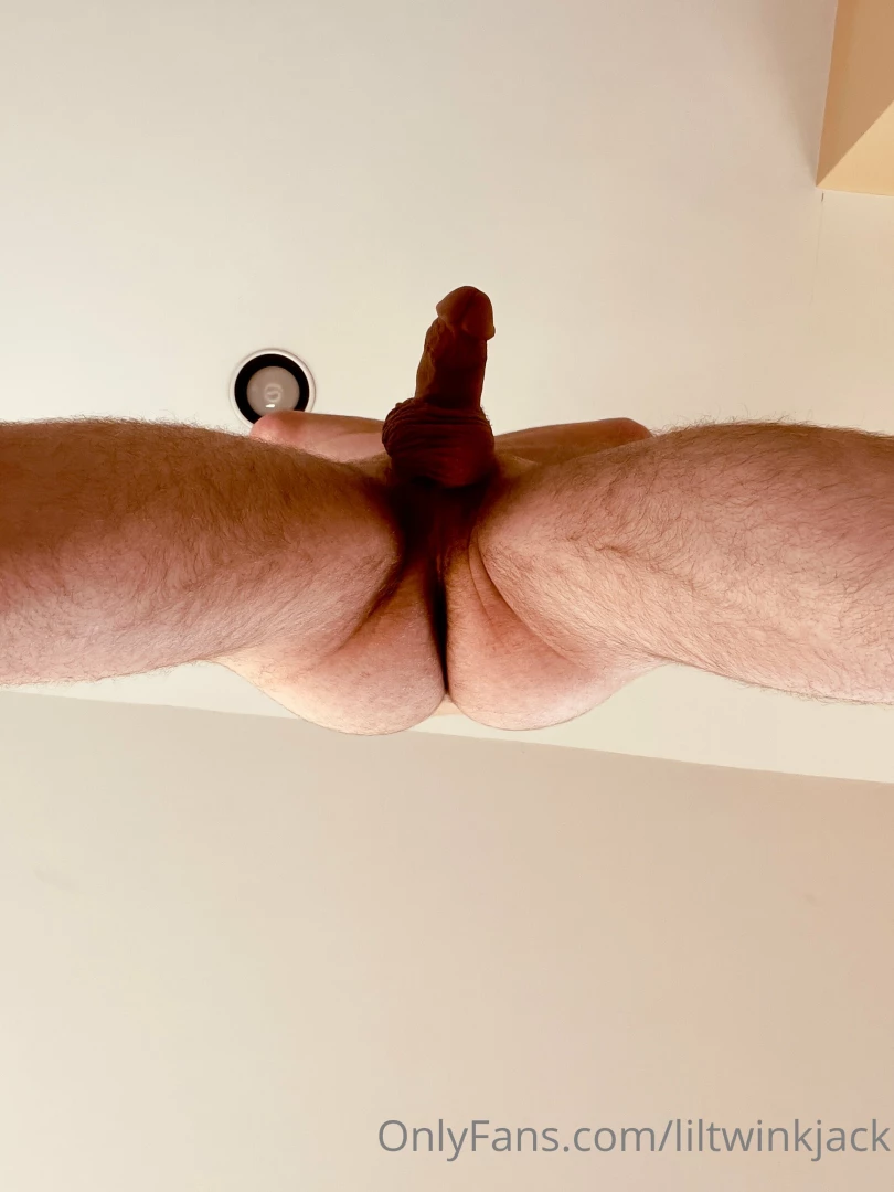 It s 95 degrees out and believe me when i say there isn t a person in part 3 