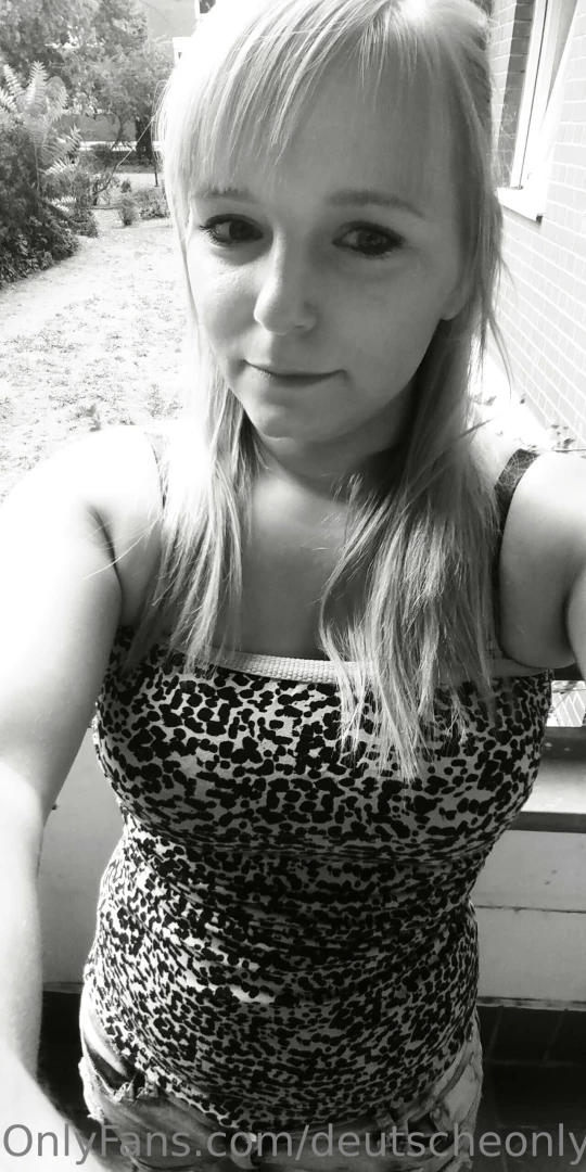 Mia-lovely hall chen ich bin mia 30 jahre alt und komme aus part 1 