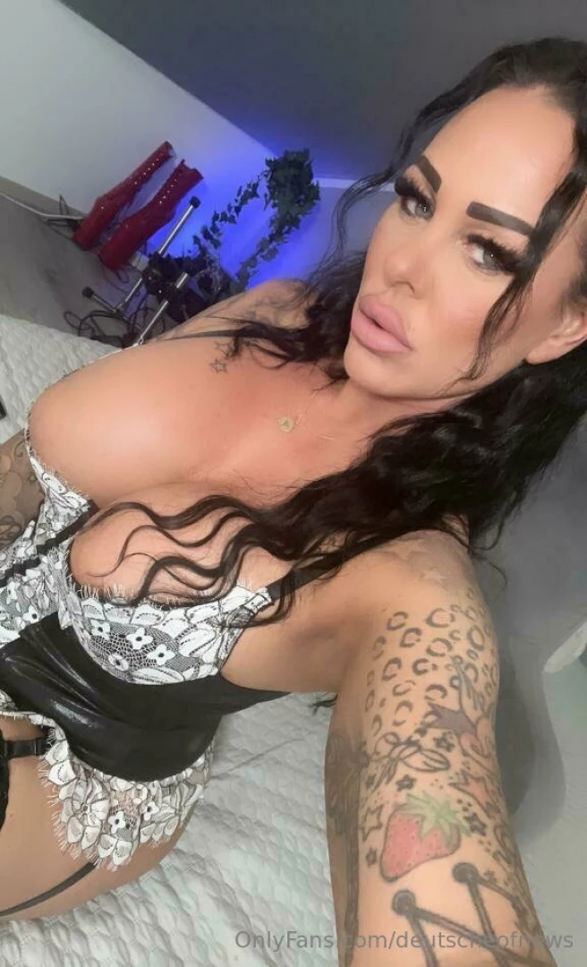 deutscheonlyfans - Hotmelfofficial hey mein name ist mel ich bin hier auf onlyfans die part 1 