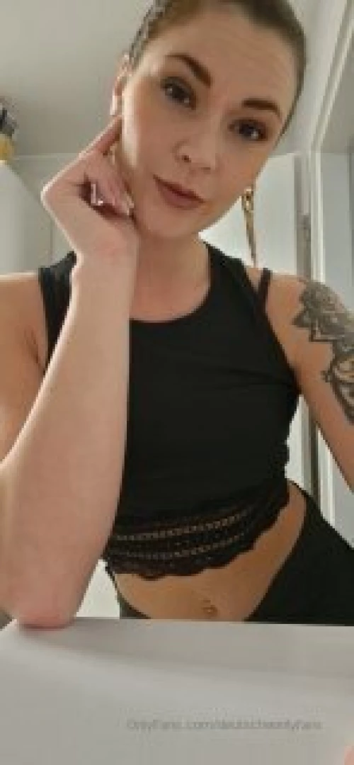 Nataschafleig heyy ich bin natascha ich bin 27 jahre alt part 1 