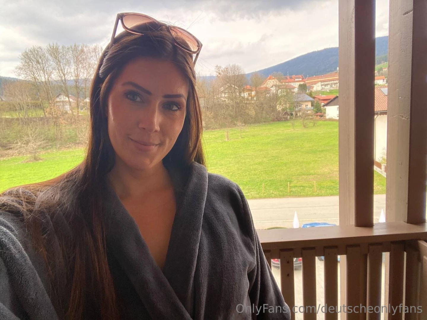 Leonieschwarz hei ich bin die leonie und total gelangweilt und alleine part 3 