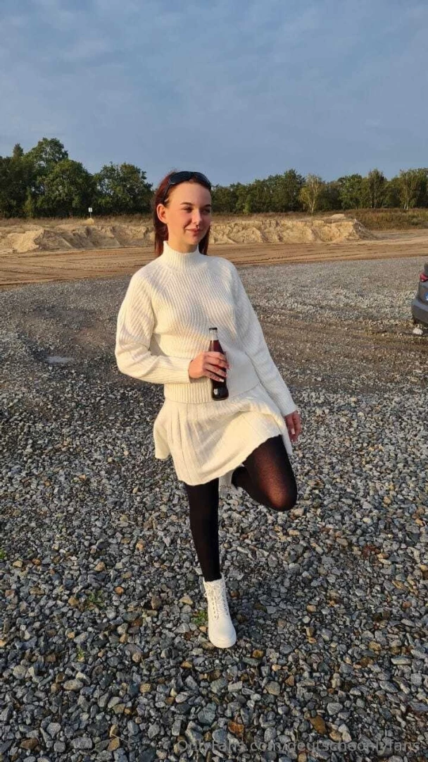 Sweetmaries hey na du ich bin marie 19 jahre ich hab mich einfach mal part 3 