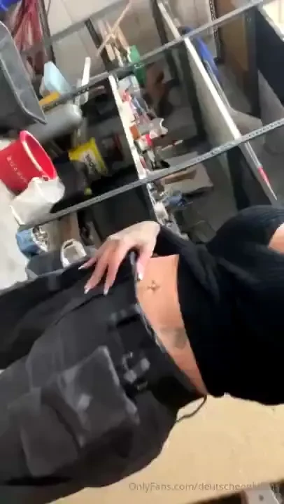 Francesca bunny heyy ich bin die francesca 21 jahre alt und mache eine part 5 