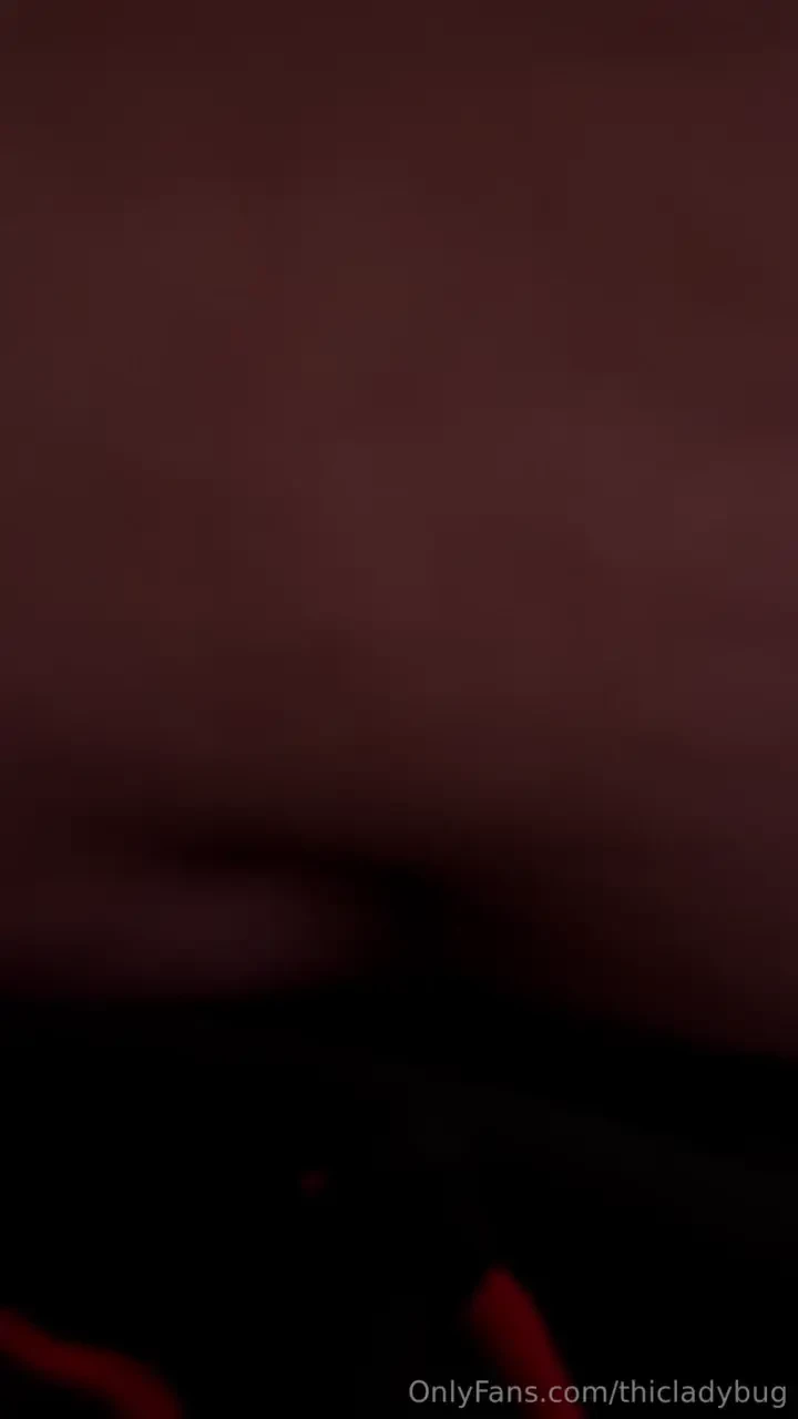 I had to mute but the size difference is crazy 