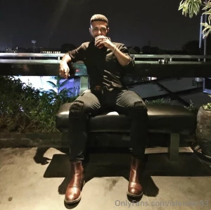 I ve got it all baby what are you looking for would you date me