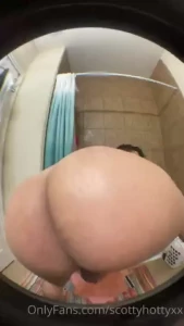 Come help me wash my back