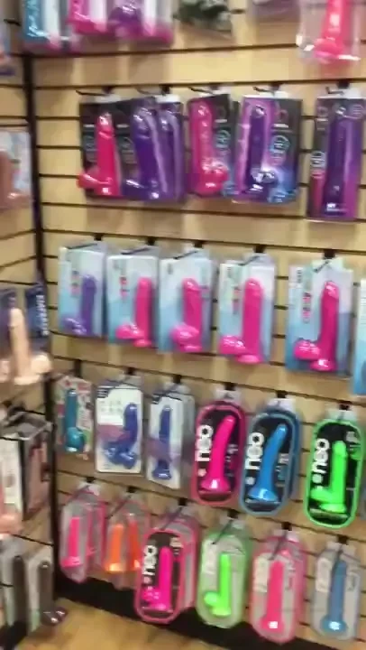 Sex toy shopping comment down what i should get i m interested in 