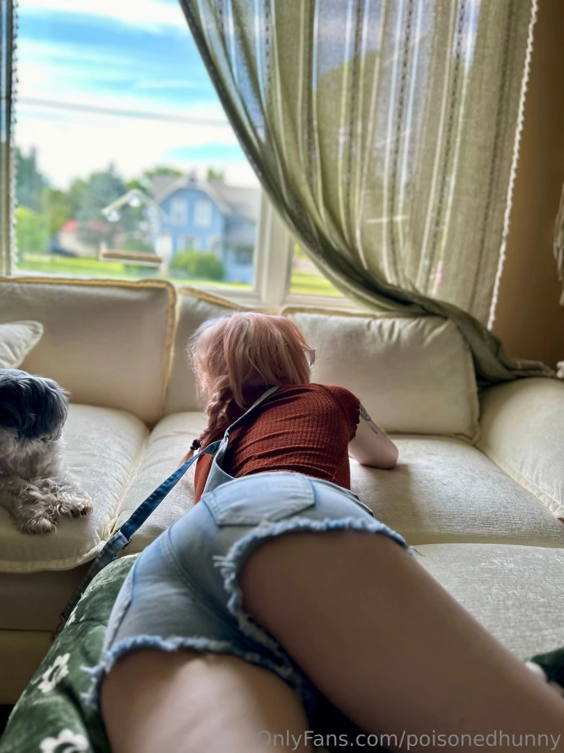 This is the perfect angle for back shots 