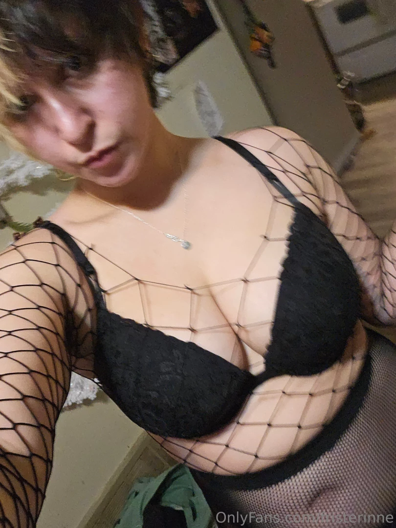 I m going out to party tonight here s my outfit under my outfit i love part 8 