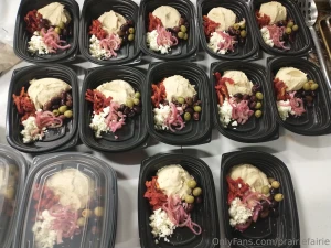 We made a new pizza variety shrimp romesco with arugula so good i part 3