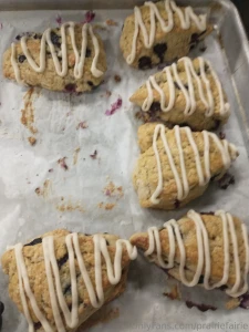 We made a new pizza variety shrimp romesco with arugula so good i part 2