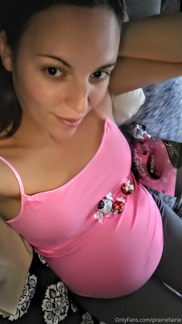 Cuz it s almost christmas cuz i m tired cuz i ve had a long day cuz it 