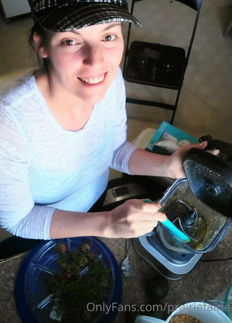 I showed my littles how to sprout carrot tops and now we have carrot part 2 