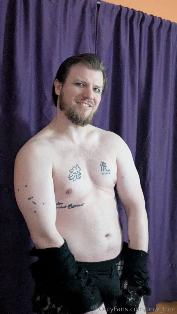 Proof of life sorry it s been so slow life has been wild and i haven t 