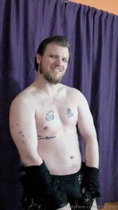 Proof of life sorry it s been so slow life has been wild and i haven t