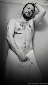 Feeling the black and white filter for these shower shots what do you part 1