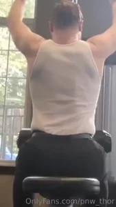 Mondays i know i m late to post are for upper body