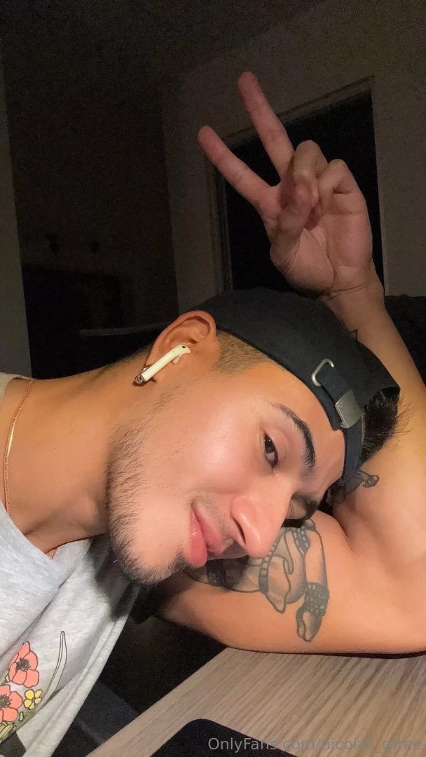 Are you already follow me on my vip page nicolas_q9 