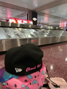 Just landed in vegas for my first shoot