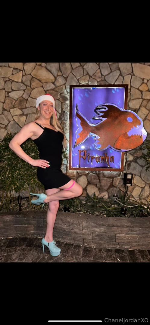 Welcome to all my new friends shooting with some hotties this weekend 