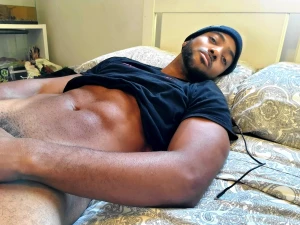 Play in bed with me part 1