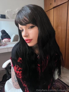 Velvet darkness and forbidden touches let me take you deeper into my