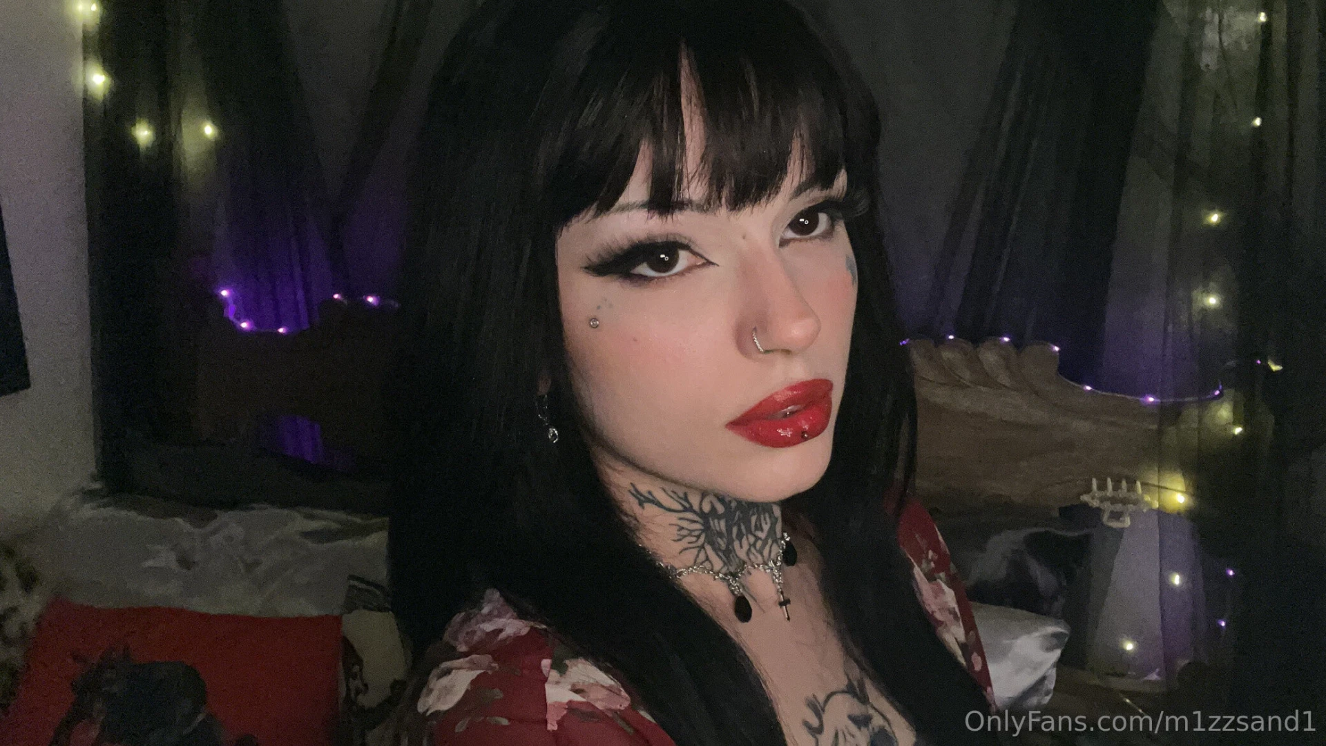 Embrace the darkness 