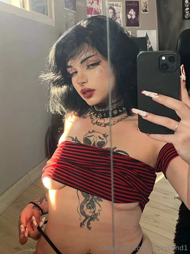 I didn t post the hottest part here https onlyfans com vampsandivip part 1 