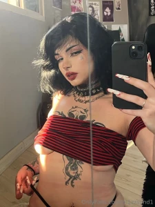 I didn t post the hottest part here https onlyfans com vampsandivip part 1