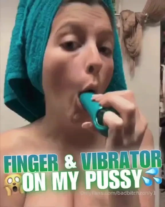 Fucking myself after shower i felt so horny after shower and before i 