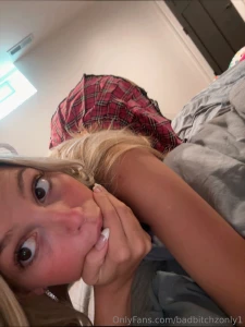 Who s going to dm me first first person to message me gets a free new