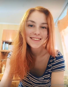 Redhairedprincess777 is wet right now free subscription only now she part 3