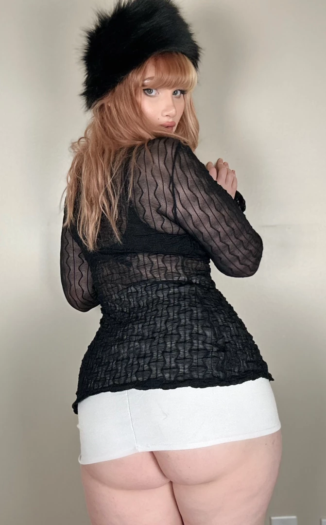 Fuck me with that alien dick i m such a freak i want you to feel that 