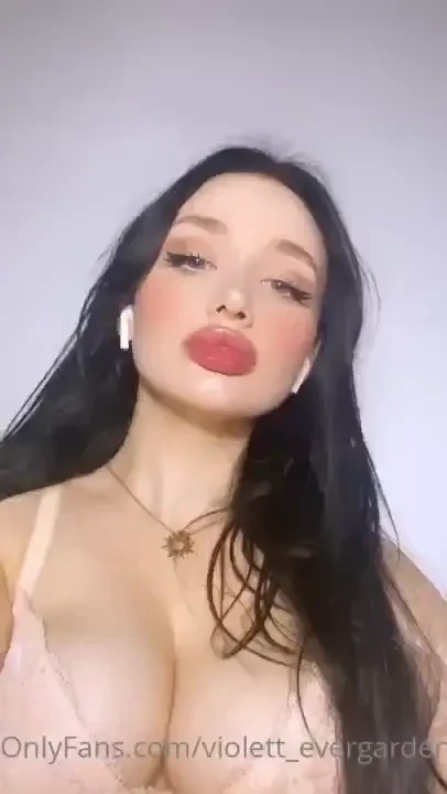 I am going to take shower wanna go with me text me go live hot talk 