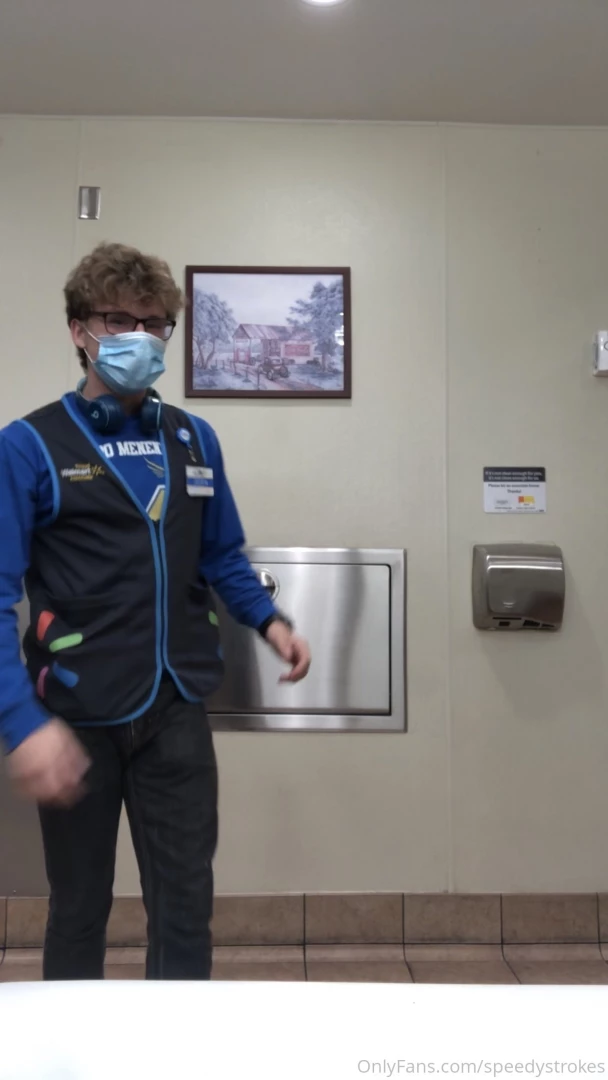 About me so apparently i can t post explicit content until i m part 1 