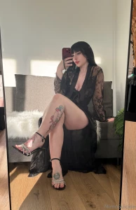 You know vampires use oil for have their skin perfect you can discover