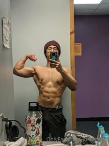 I fucked it up at the gym today let s get it guys part 4