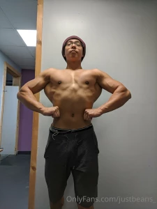 I fucked it up at the gym today let s get it guys part 1