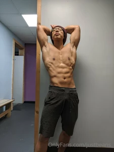 Rise and grind my lower back is hurting how is everyone this morning part 1