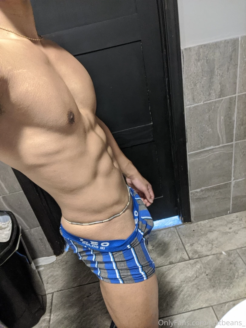 Finally moved into the new place and got my first gym sesh in today part 1 