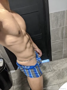 Finally moved into the new place and got my first gym sesh in today part 1