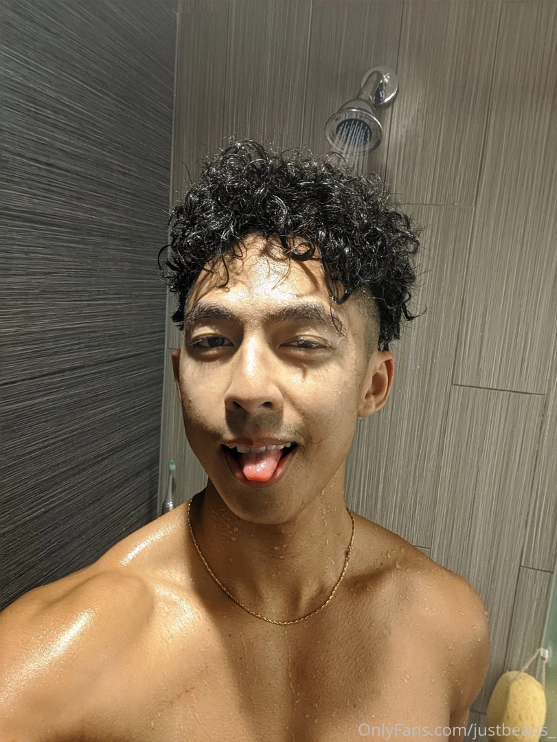 This hotel shower s lighting is amazing part 1 