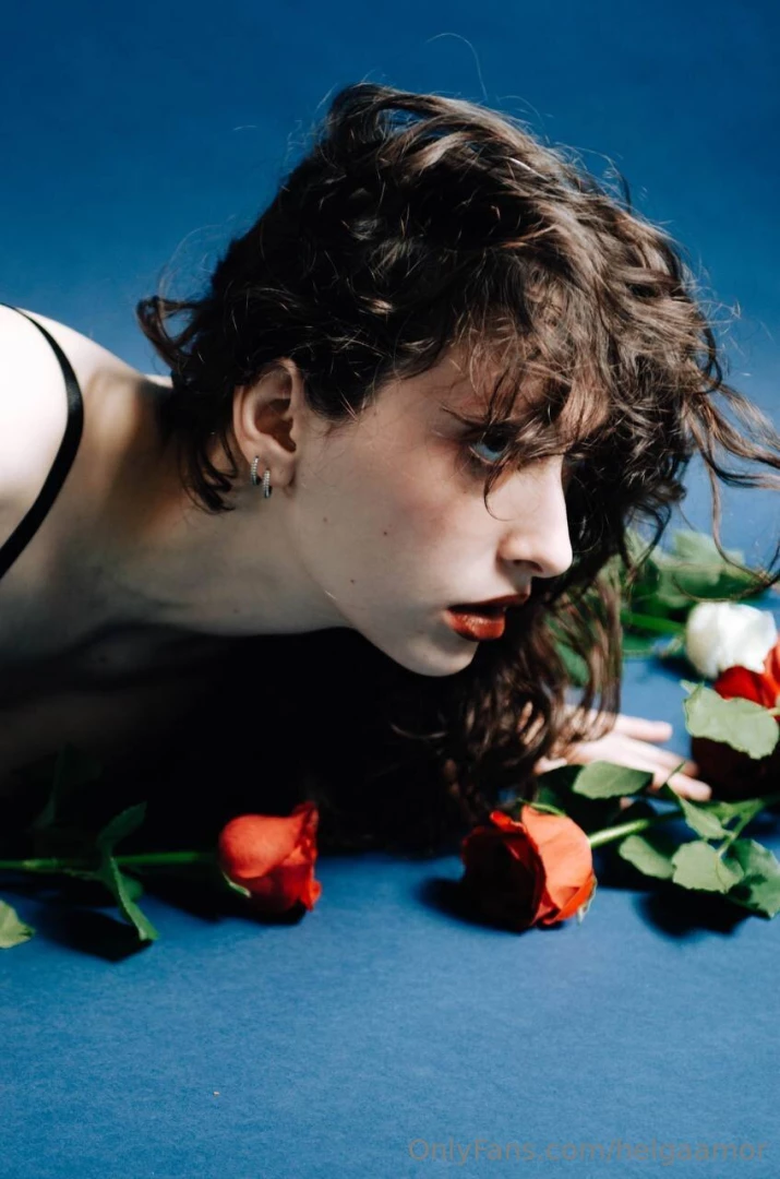 Woman and flowers perfect combination do you like my new photo shoot part 1 