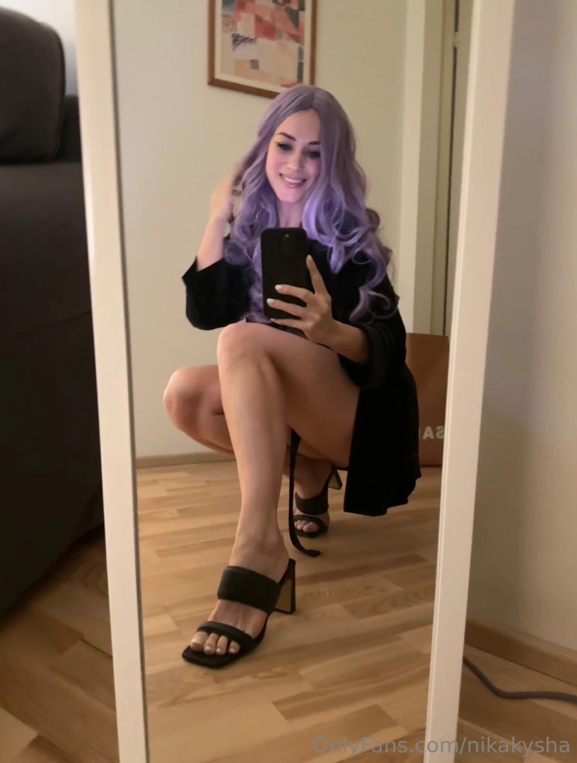 Purple happy muse part 2 