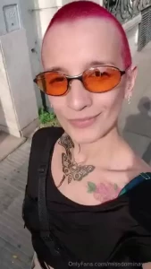 I chose this color to celebrate my 31st birthday what s happening didn