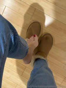 Running errands barefoot in my uggs