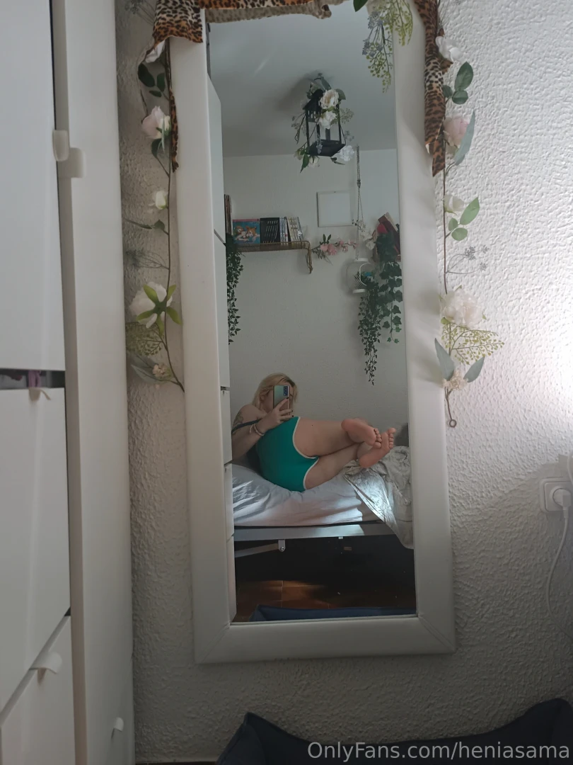 Good morning my loves i did a random video moving my boottie but it part 7 