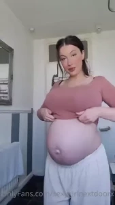 Pregnancy titty drop i know you wanna suck em